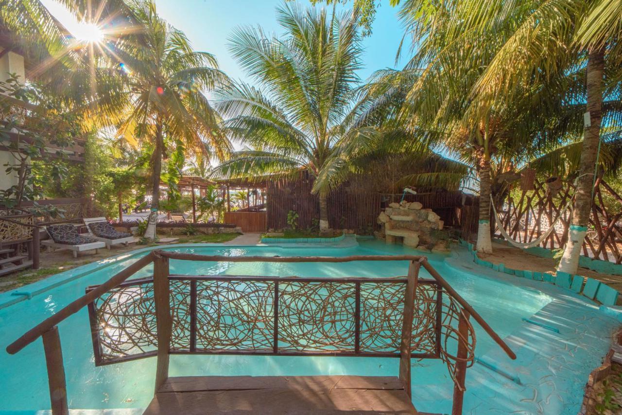 Hotel Villas Tiburon Isla Holbox Buitenkant foto